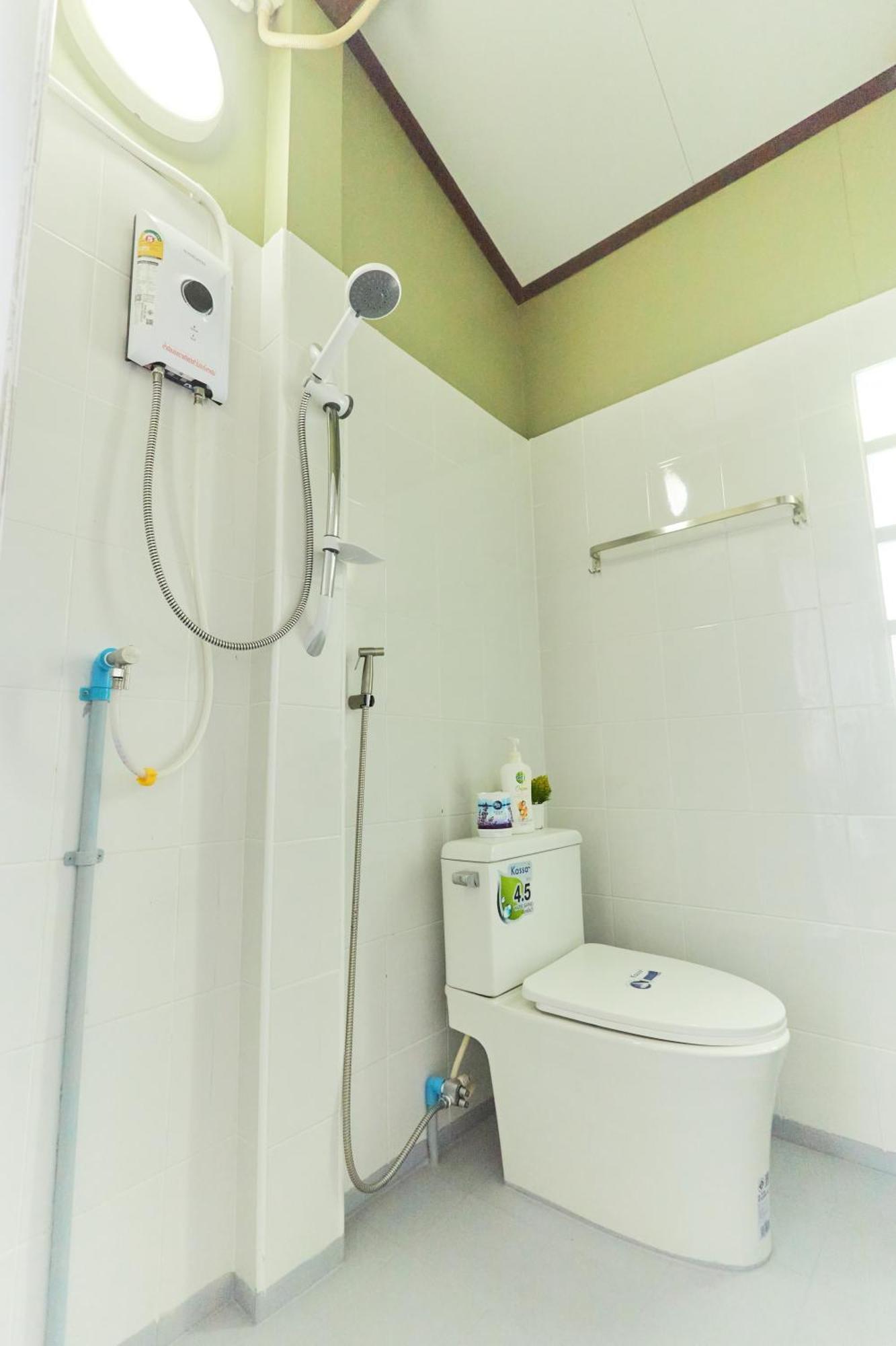 Chommuang Guest House Phra Nakhon Si Ayutthaya Dış mekan fotoğraf