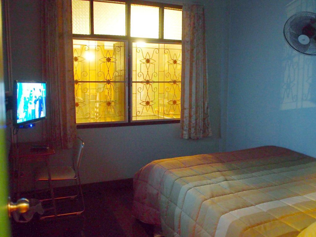 Chommuang Guest House Phra Nakhon Si Ayutthaya Dış mekan fotoğraf